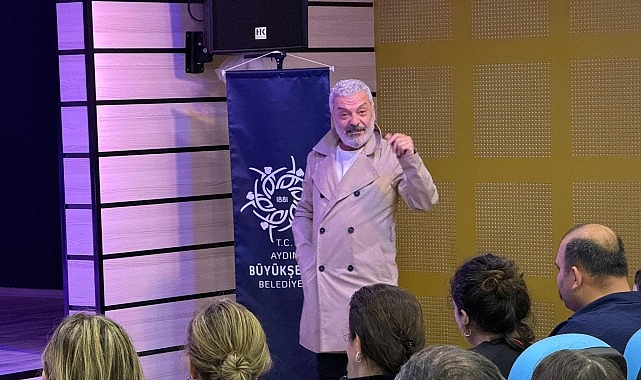 Başkan Çerçioğlu Didim ve Nazilli’de Vatandaşları Tiyatroyla Buluşturdu 1 baskan cercioglu didim ve nazillide vatandaslari tiyatroyla bulusturdu