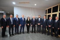 baskan cerciogluna kusadasi soforler ve otomobilciler esnaf odasindan ziyaret