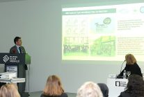 baskan erkan aydin projelerini uluslararasi kongrede tanitti