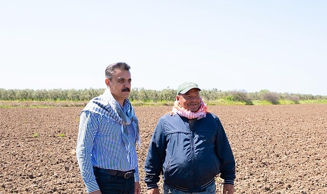 baskan kirgoz traktor basinda bereketli bir sezon olsun