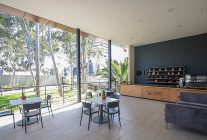 baskan mutlu ferdi zeyrek genclik merkezinde genclerle bulustu