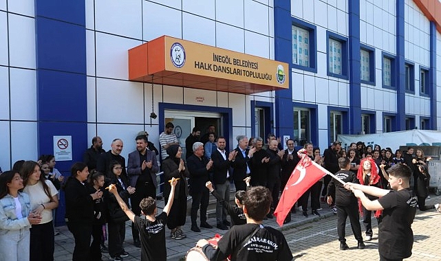 Başkan Taban’dan Halk Dansları Ekibine Ziyaret 1 baskan tabandan halk danslari ekibine ziyaret