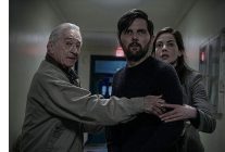 basrollerinde robert de niro michelle monaghan ve adam scotti bulusturan fisilti adam 28 agustosta netflixte