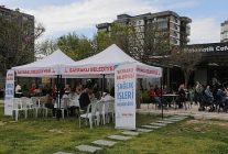 bayraklida saglik haftasinda saglik hizmeti vatandasla bulustu