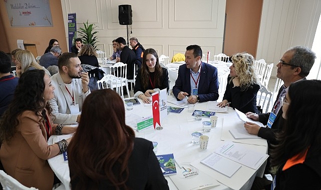 bayraklinin gelecegi icin secap calistayi duzenlendi