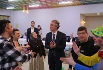 bayrampasada engel tanimayan dogum gunu sevinci