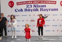 beylikduzu 23 nisan cocuk senligi basladi