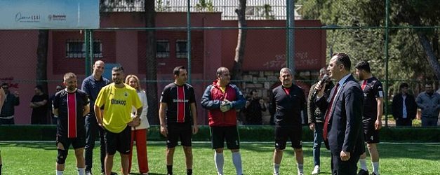 birimler arasi futbol turnuvasinda ilk vurusu baskan eski yapti