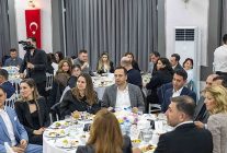 bornovada tekstil muhendislerinden guclu mesaj