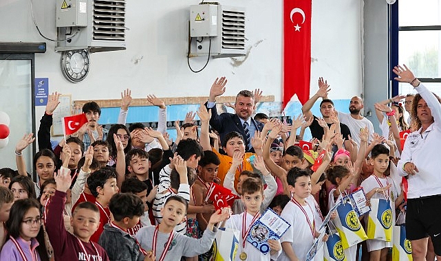 bucada 23 nisan coskusu havuza tasindi