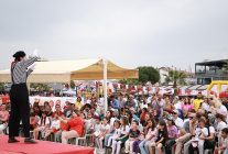 burhaniyede 23 nisan ruhuna yakisir kutlama