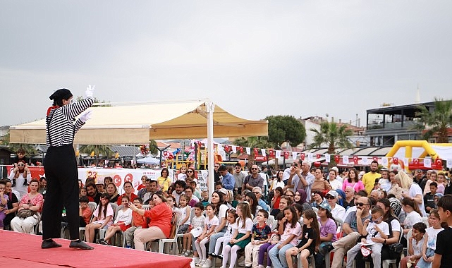 burhaniyede 23 nisan ruhuna yakisir kutlama