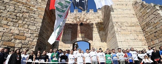 bursanin kalbinde nefes kesen kosu