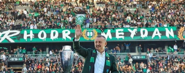 buyukakin kocaelisporun 60 yilini kutladi