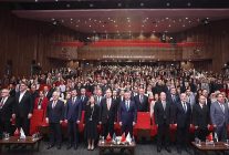 buyukakin onemli olan insanlarin dezavantajli hale gelmesini onlemek