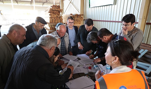 buyuksehir ari kovani hibesi ile ureticilerin yuzunu gulduruyor