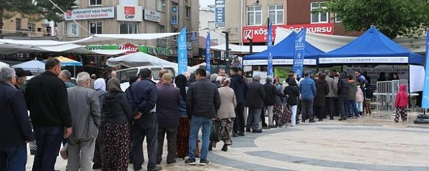 buyuksehir belediyesi binlerce fideyi kuyucak ve koskte vatandaslarla bulusturdu