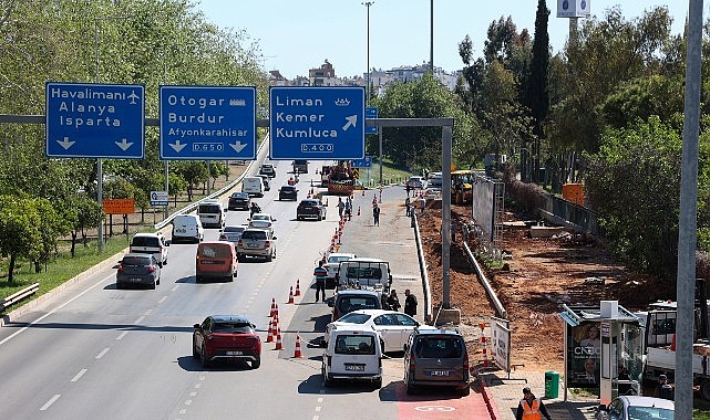 buyuksehir belediyesi sehir trafigini rahatlatiyor