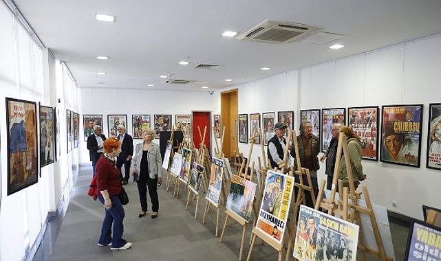 buyuksehir belediyesinden yesilcam film afisleri sergisi