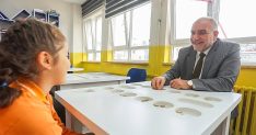 canik belediyesinden egitimde farkindalik 27 adet akil ve zeka oyunu sinifi ogrencilerin hizmetinde