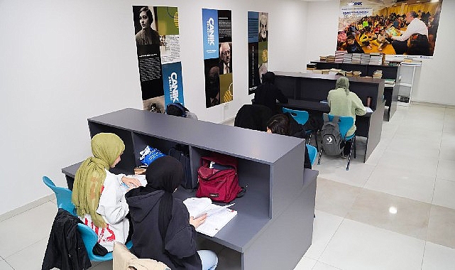 canik halk kutuphanesi genclerle dolup tasiyor