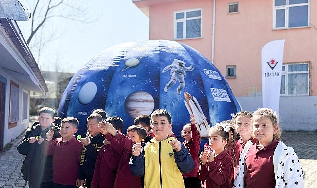 canikte genc kasifler uzayla bulusuyor gokyuzunu ogreniyor