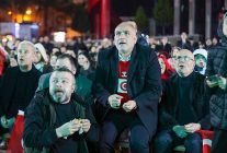 canikte tribun ruhu meydana tasindi dev ekranla milli mac coskusu yasandi