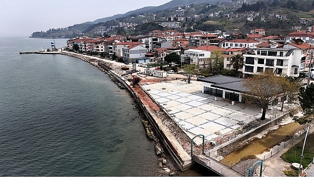 dalgi kirici set ulaslida deniz taskinlarina dur diyecek