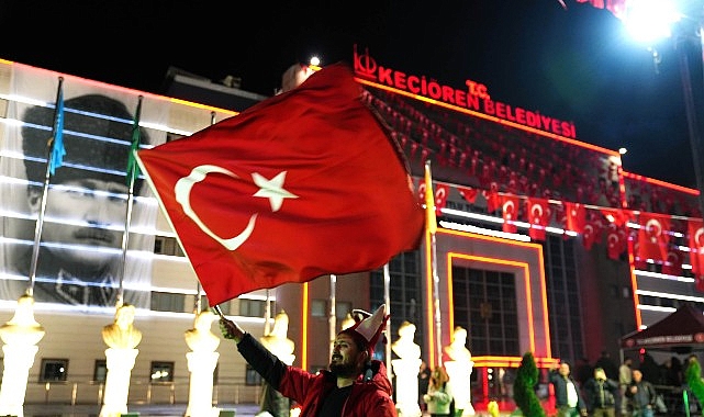 dunya kupasi coskusu keciorende dev ekrandan takip edildi