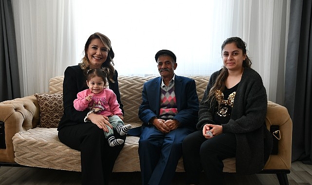 dunya romanlar gununde anlamli ziyaret