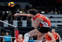 eczacibasi dynavit 3 luk icin mucadele edecek