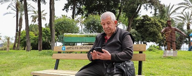 emekle uretilen kent mobilyalari sehre deger katiyor