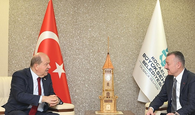 ersin tatar baskan buyukakina konuk oldu