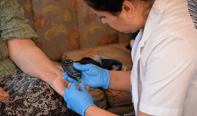 evde saglik ziyaretleri suruyor