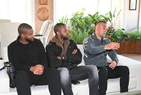 fransiz eski futbolcu faty baskan topaloglunu ziyaret etti