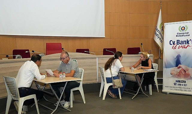 gaziemir belediyesinden istihdama tam destek cv bank 2 yilda 2 bin 171 kisiye is kapisi acti