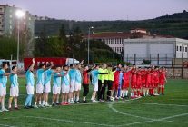 gemlikte isci bayrami heyecani yesil sahaya tasindi