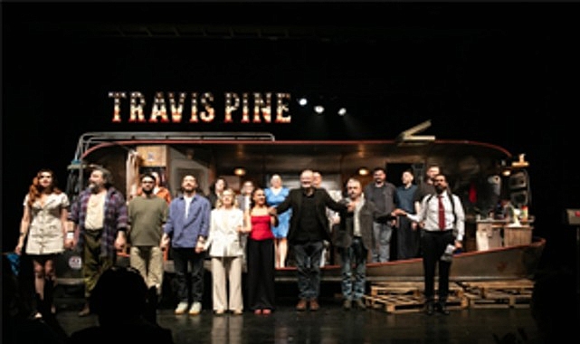 halktan biri seyirciyle bulustu