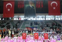 inegolde 23 nisan ulusal egemenlik ve cocuk bayrami coskuyla kutlandi