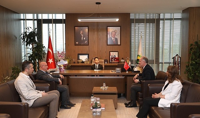 inegolun 23 nisan belediye baskani umut alp yigit oldu