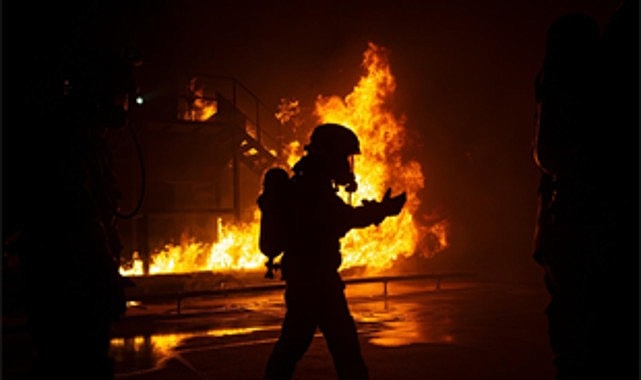 izmir itfaiyesinde ozel kuvvet egitimi