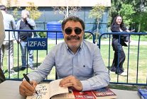 izmirde edebiyatin kalbi kulturparkta atti