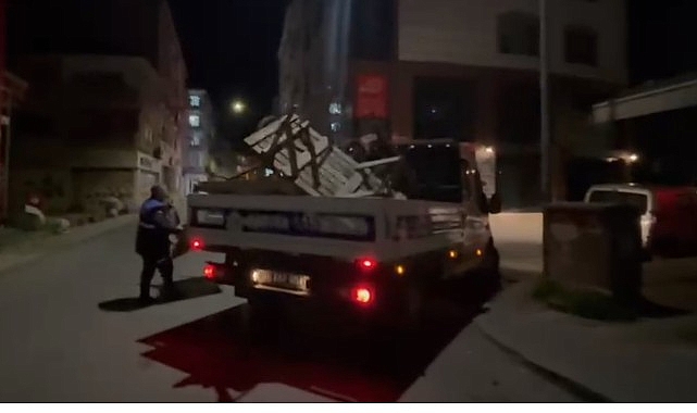 kaldirim ve yol isgaline gecit yok