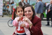 karabaglar da cocuklar bayramlarini doyasiya yasadi