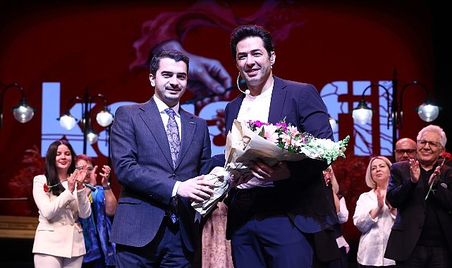 karanfil dergi 1 yasinda her birimiz birer karanfil olacagiz