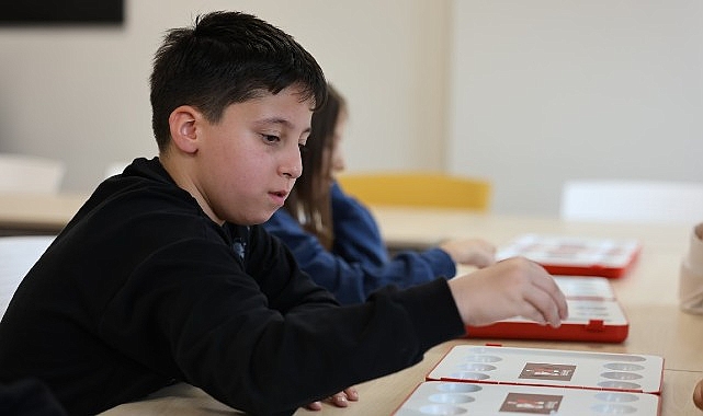 kartepede minik zihinler akil ve zeka oyunlari ile gelisiyor