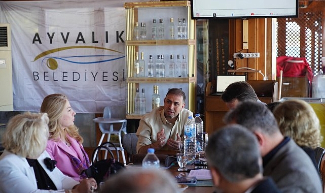 kent konseyleri ayvalikta bulustu