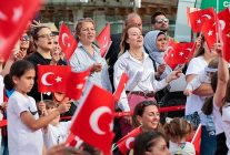 konakta 23 nisan coskusu karantina meydaninda yasanacak