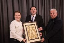 konakta makedonya ruzgari esti baskan mutlu enes ibrahim ve heyetini agirladi