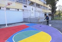 konakta renkli dokunus okul bahcelerine de geldi